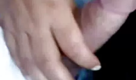 لیزا کیرتو کس متحرک آن Fucks یک پسر خوش شانس