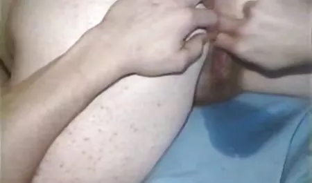منوی MILF سايت كير تو كوس آلمانی تگزاس یک باغبان را جلب می کند