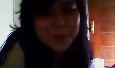 Busty Gianna به یک خروس سیاه بزرگ احتیاج کیرکلفت خوردنی دارد