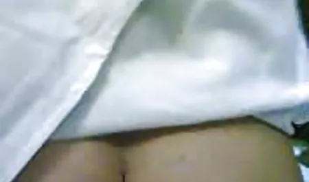 پسربچه ای بی تجربه که برای یک كس كون كير دختر متاهل ازدواج کرده است