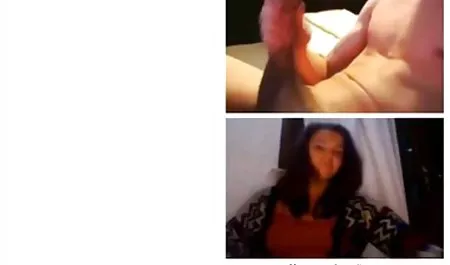دختر وب کم عکس کوسوکیر داغ بازی با dildo