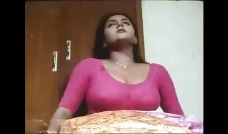 نوجوان جوان آنیتا تورو در حال رابطه جنسی عكس كير توكس است